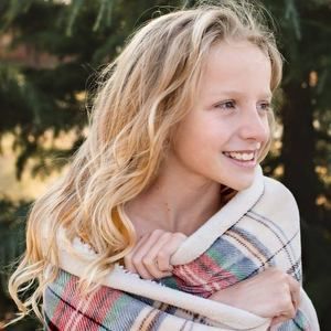 Meet your Posher, Kelley